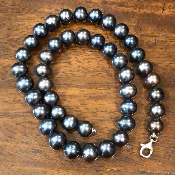 Hand Knotted PEACOCK PEARLS w Sterling Silver Lobster Claw Clasp 18 inches long - Picture 4 of 17